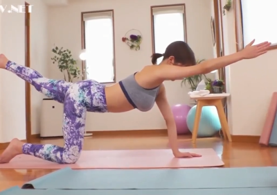 Nàng giáo viên dạy yoga khát dục và vô số thằng học viên số hên